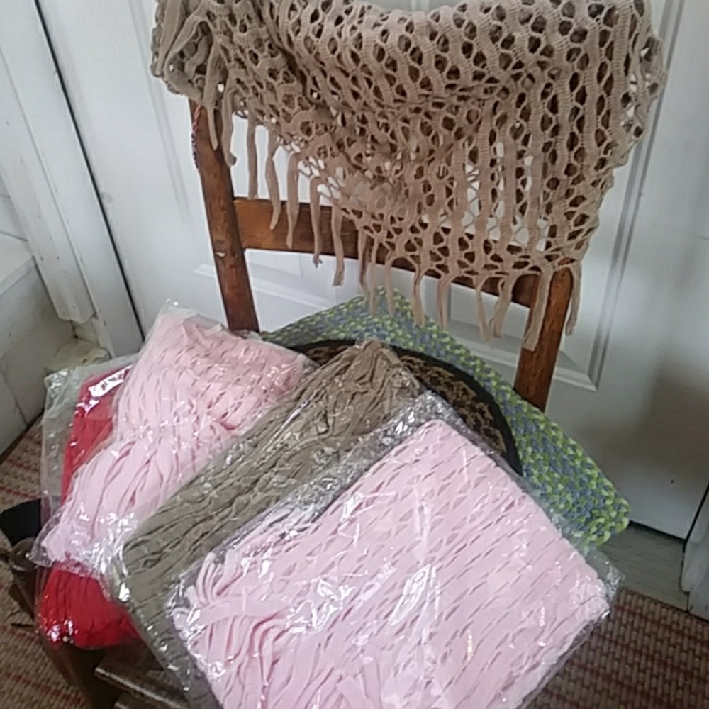Infinity scarves - Picture 4 of 4